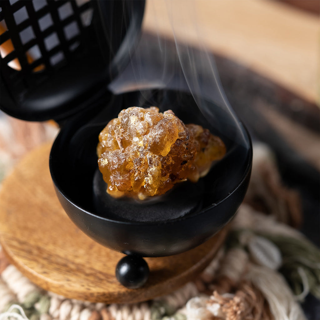 Guide to Frankincense and Myrrh Incense Smell - Igneous Products Inc.